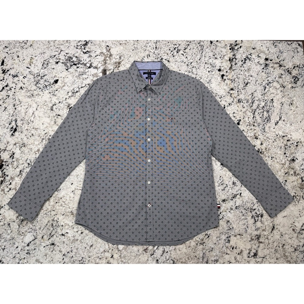NWOT Tommy Hilfiger XL‎ Long Sleeve Button Shirt Men Gray With Geometric pattern